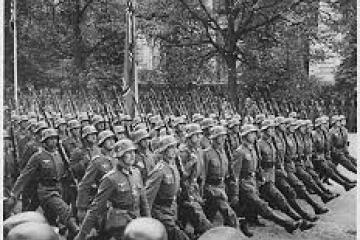 German troops marching through warsaw
